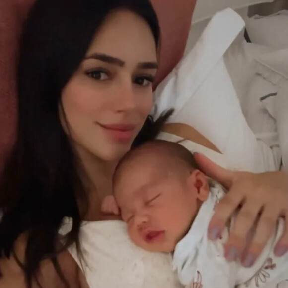 Bruna Biancardi estava com Mavie e Neymar em outro local, comemorando o primeiro 'mesversário' da pequena