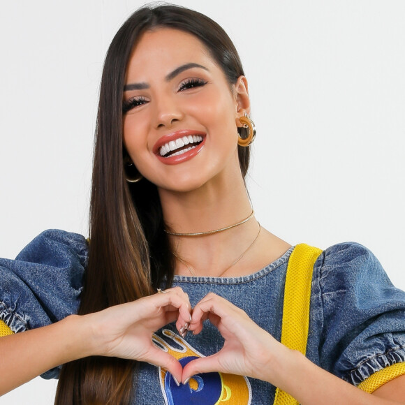 Após morte precoce, Luana Andrade ganhou homenagem no 'Domingo Legal' do SBT e fez web chorar: 'Que tristeza'