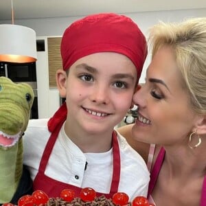 Ana Hickmann sobre o filho: 'Minha força, minha motivação, o amor da minha vida!'