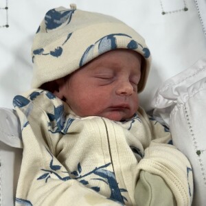 Nascimento dos filhos de Bárbara Evans: um dos bebês, Álvaro, passará a noite em observação por dificuldade de respiração