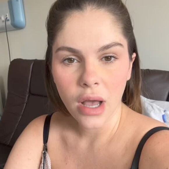 Bárbara Evans disse que Álvaro deve ter o acesso respiratório retirado muito em breve