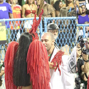 Bumbum de Paolla Oliveira também já foi assunto no Carnaval carioca