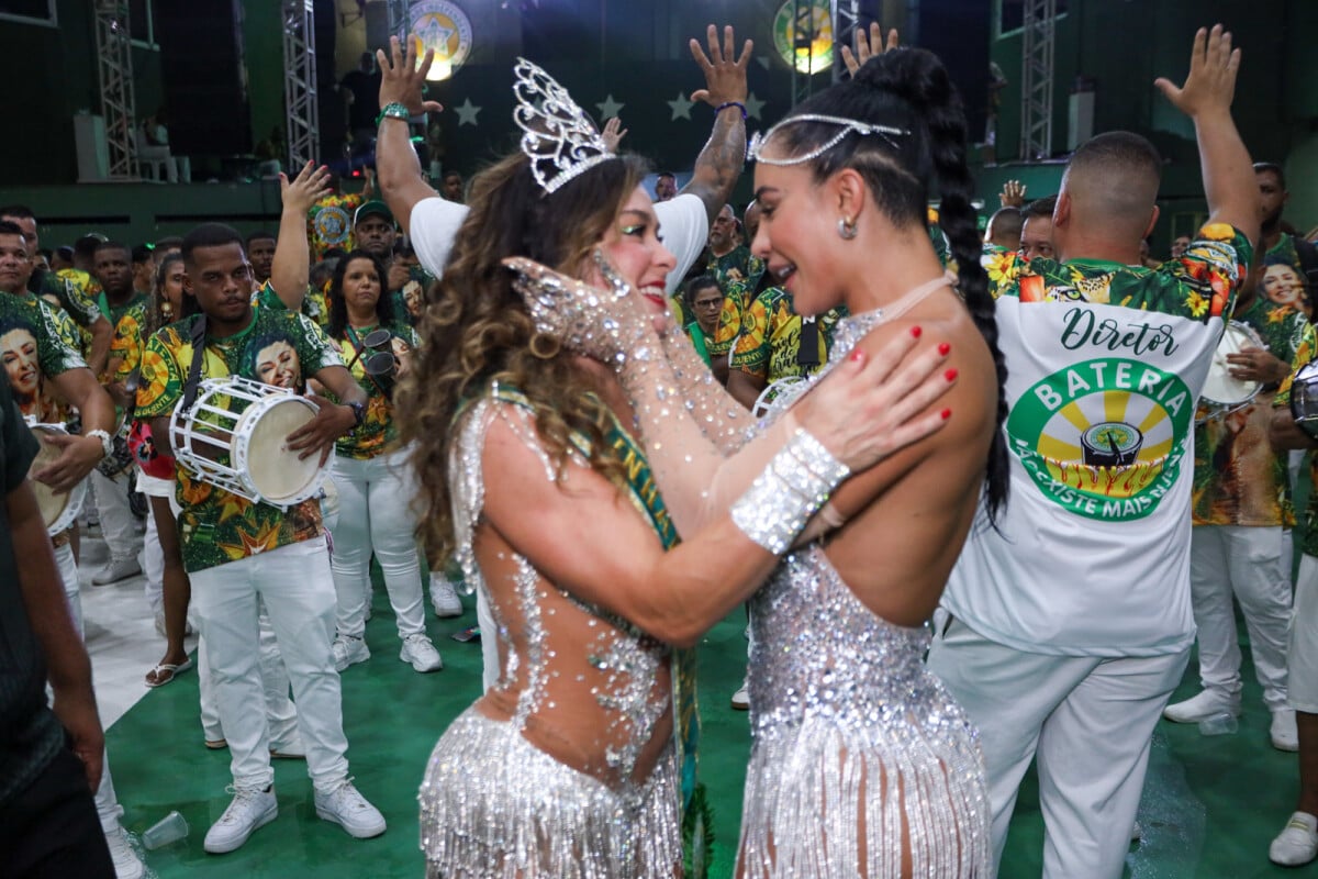 Foto: Fabíola Andrade é a rainha de bateria do carnaval 2024 da Mocidade  Independente de Padre Miguel - Purepeople