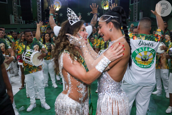 Fabíola Andrade é a rainha de bateria do carnaval 2024 da Mocidade Independente de Padre Miguel