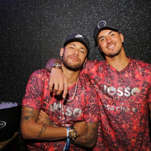 Briga entre Neymar e Gabriel Medina teria acontecido durante aniversário do surfista