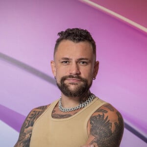 'BBB 24': Vinicius Rodrigues ganhou defesa da web por ter que parar a disputa da Prova do Líder por precisar tirar a perna mecânica