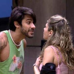 Renan, do 'BBB 16', acusou Ana Paula de agressão, o que gerou sua expulsão