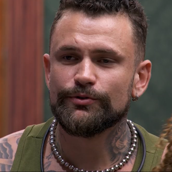 Maycon foi acusado de fazer piada 'capacitista' em relação a Vinícius Rodrigues no 'BBB 24' e isos pode ter eliminado o 'tio da merenda'