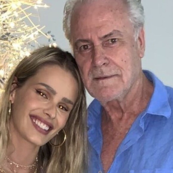 Pai de Yasmin Brunet, Armando Fernandez, utilizou seu perfil no Instagram para defender a modelo das críticas que tem sofrido por conta do corpo no 'BBB 24'