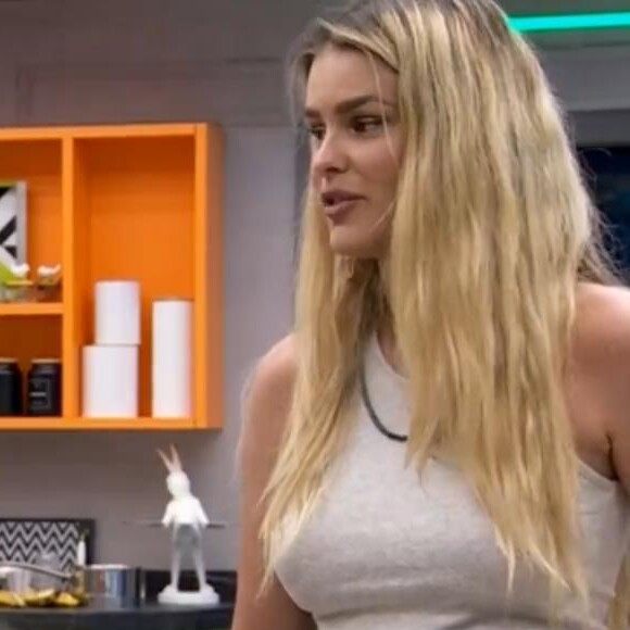 Wanessa Camargo e Yasmin Brunet ouvem conselho de Deniziane no 'BBB 24'