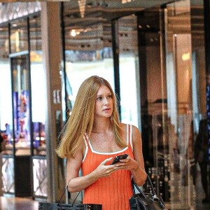 Marina Ruy Barbosa fez um desabafo sobre as redes sociais em um rede social que pegou seus fãs de surpresa: 'Mesma vibe'