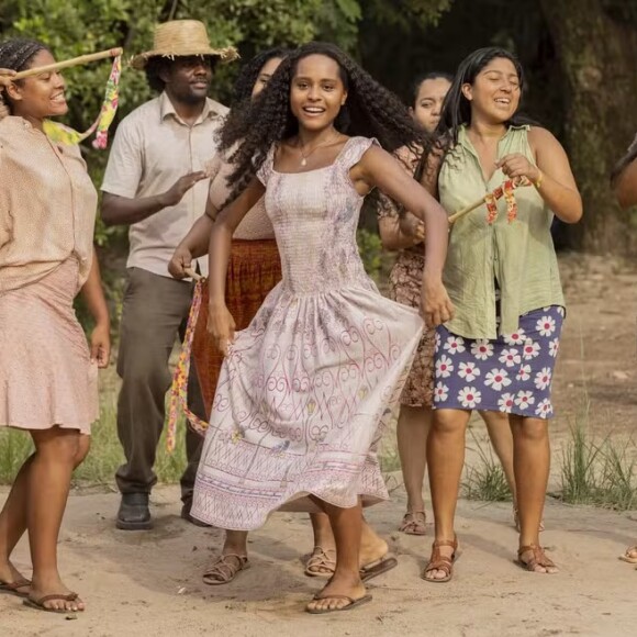 Maria Santa é personagem crucial para a novela 'Renascer'