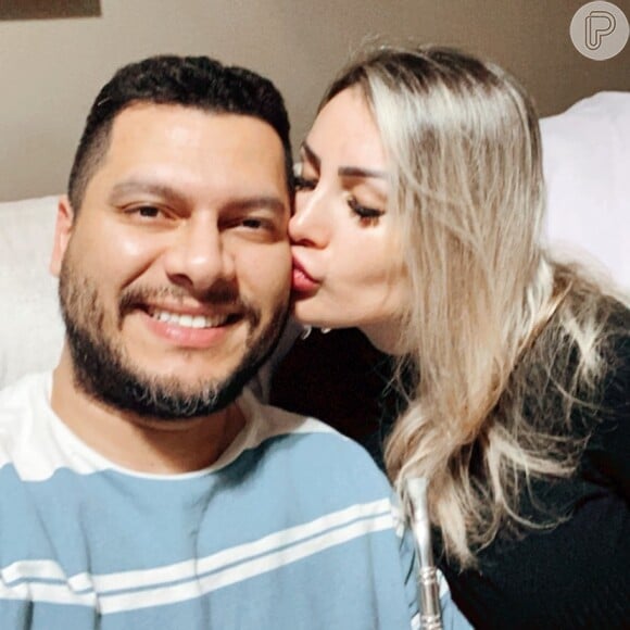 Andressa Urach e Thiago Lopes estavam com uma relação amistosa nos últimos meses, mas parece que tudo desandou