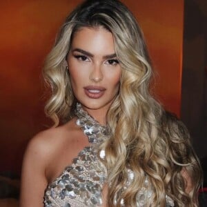 Yasmin Brunet é apaixonada por perfumes e indica as 3 fragrâncias mais sexy