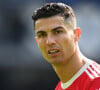 De sunga, Cristiano Ronaldo chamou atenção da web em foto: 'Tem um negócio ali apontando para o sol'