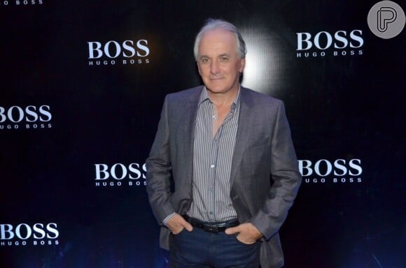 Otávio Mesquita participa de festa da grife Hugo Boss