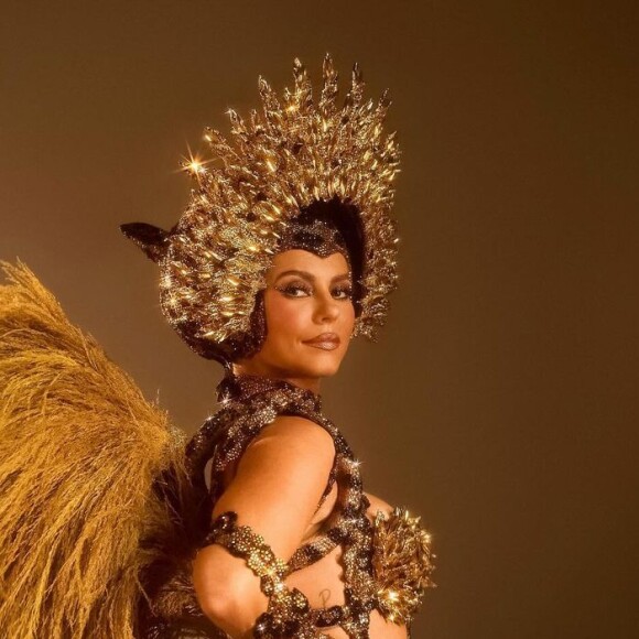 Carnaval do RJ: Paolla Oliveira veio exalando sensualidade como onça na Grande Rio