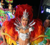Look de Lore Improta no desfile da Viradouro foi elogiado na web