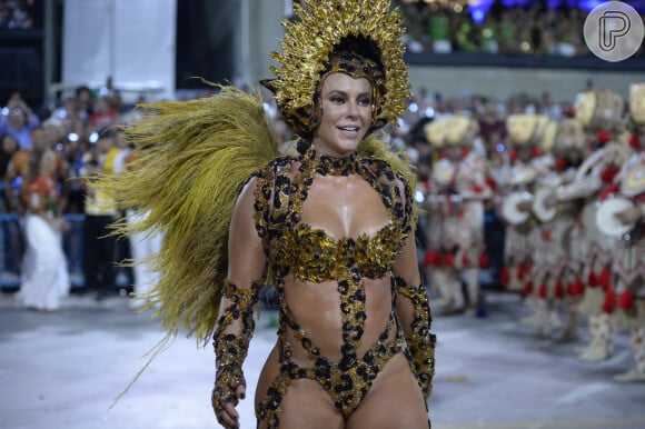 Paolla Oliveira é chamada de 'gorda' e 'representatividade para obesos' após desfile no Carnaval 2024
