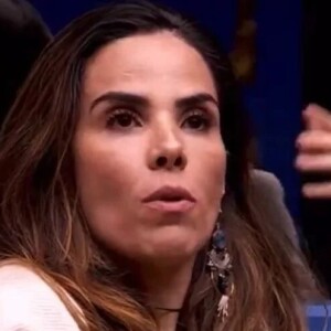 Wanessa ficou comovida após Yasmin Brunet revelar inseguranças com seu corpo e organizou desfile