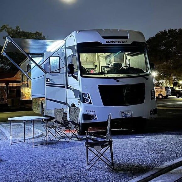 Ana Maria Braga está de férias do 'Mais Você' em viagem de motorhome pelos EUA