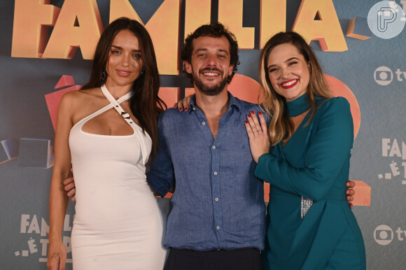 Famosos se reúnem durante a festa de lançamento da nova novelas das 19h, 'Família É Tudo', nos estúdios Globo, em Curicica, na zona Oeste do Rio, nesta quinta-feira, 22 de fevereiro de 2024