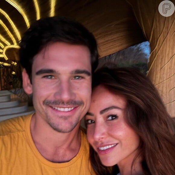 Sabrina Sato e Nicolas Prattes assumiram namoro nos últimos dias após diversos flagras juntos
