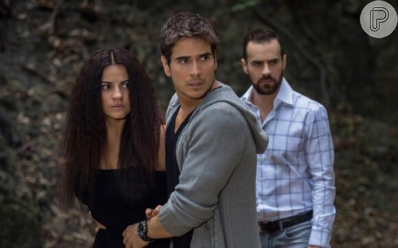 Após tentar separar o casal Paulo (Daniel Arenas) e Esmeralda (Maite Perroni), Lorena vai ser presa