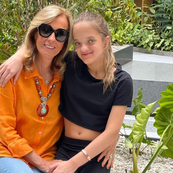 Rafa Justus a lado da avó, Helô Pinheiro, eternizada como a 'Garota de Ipanema'