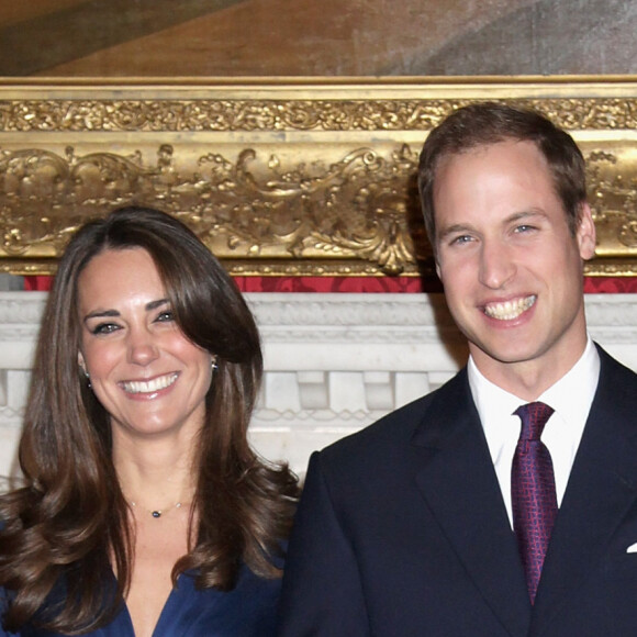 Principe William pediu a mão de Kate durante uma viagem no Kenya