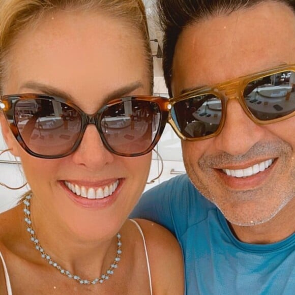 Ana Hickmann posou com Edu Guedes na comemoração do aniversário do filho