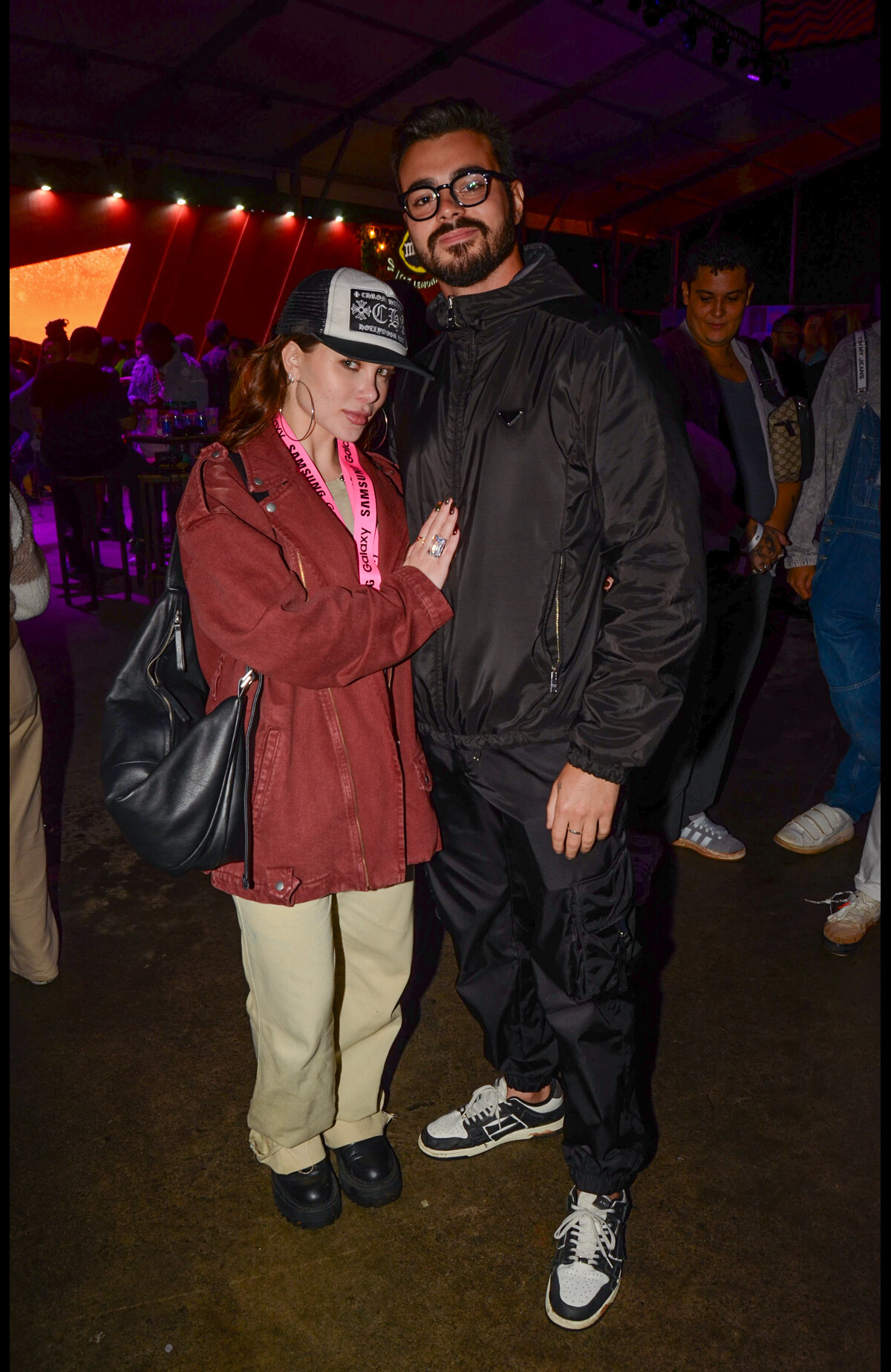 Foto: Flavia Pavanelli faz foto na companhia do novo namorado no  Lollapalooza 2024 - Purepeople