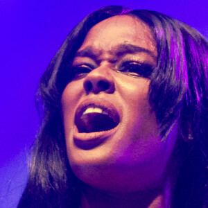 Azealia Banks disparou uma série de declarações polêmicas sobre Anitta. A cantora citou a brasileira em postagens sobre a indústria musical atual