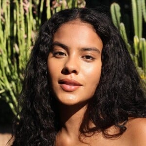 Bella Campos: "já viu como fica feio (o cabelo) quando começa a crescer?"