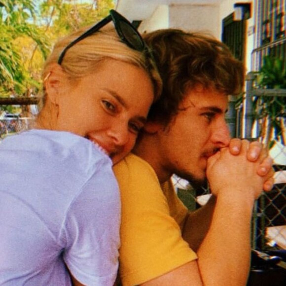 Quem é Davi, filho de Carolina Dieckmann e Marcos Frota? Rapaz fez aparições raras em dia do aniversário