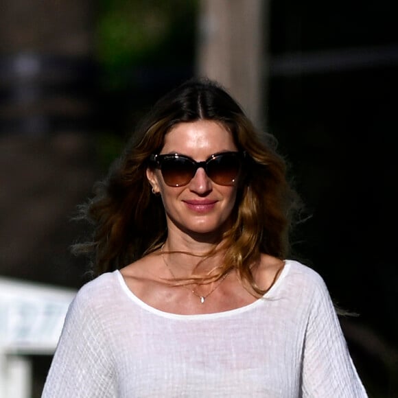 Gisele Bündchen reclama da perseguição dos paparazzi: 'Eu só estava tentando ficar longe daquele cara'