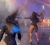 Um vídeo do show de Leonardo viralizou e o look das bailarinas roubou a cena