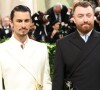 Sam Smith e Christian Cowan estreiam juntos como um casal no MET Gala 2024