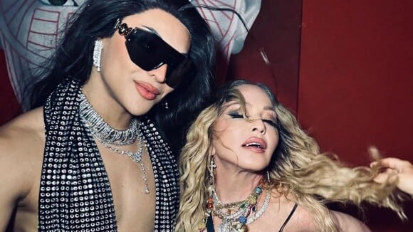 Madonna posta foto com Pabllo Vittar e mais fotos inéditas de tour no Brasil, mas 'ignora' Anitta e causa polêmica