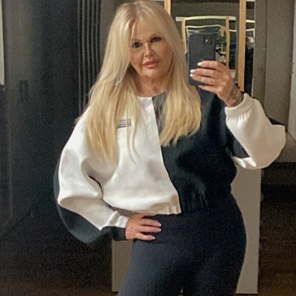 Monique Evans também emagreceu 20 quilos com a ajuda de um método queridinho dos famosos
