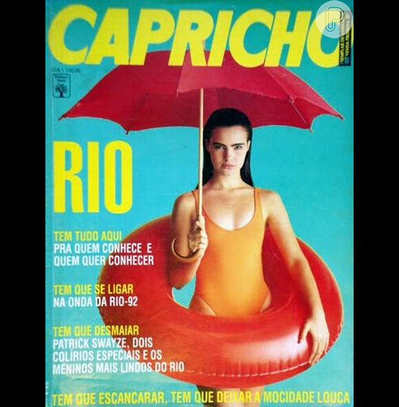 Vamos nadar? Para a Capricho Rio, Ana Paula Arósio posou de maiô e uma boia gigante