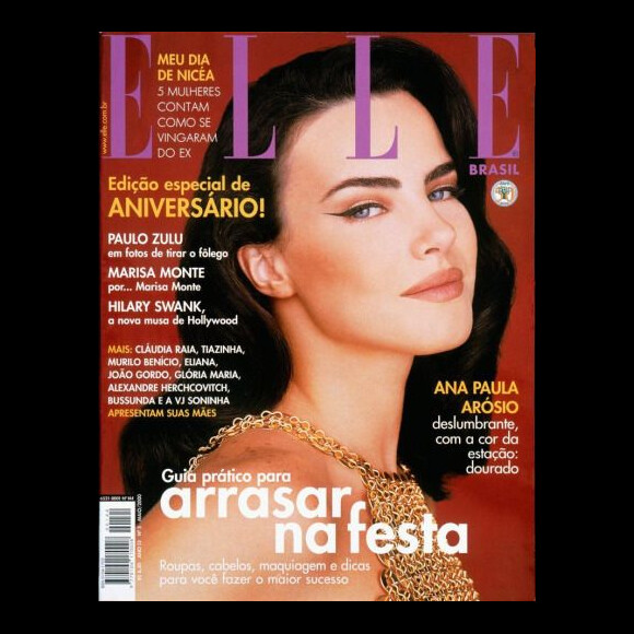 Belíssima, Ana Paula Arósio posou de dourado para uma edição de aniversário da revista Elle