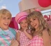 Vicky Justus se encantou com atores vestidos de Barbie e Ken