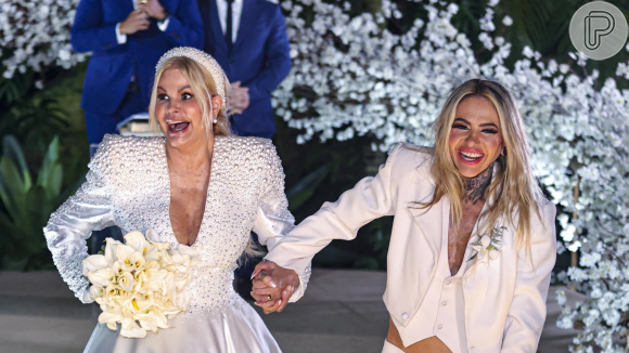 Cerimônia de casamento de Monique Evans e Cacá Werneck foi marcada por muito luxo e belos looks