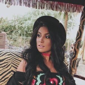 Em 2018, Bianca Andrade lançou sua própria marca de maquiagens, a Boca Rosa Beauty