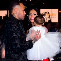 Mavie foi batizada! Look luxuoso de filha de Neymar e Bruna Biancardi rouba a cena e modelo explica conceito: 'Com fios de seda'