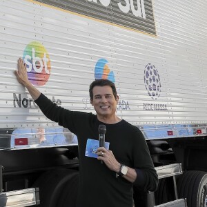 O 'Domingo Legal' vai cobrir o buraco deixado pela loira na programação e passará a ser exibido durante sete horas