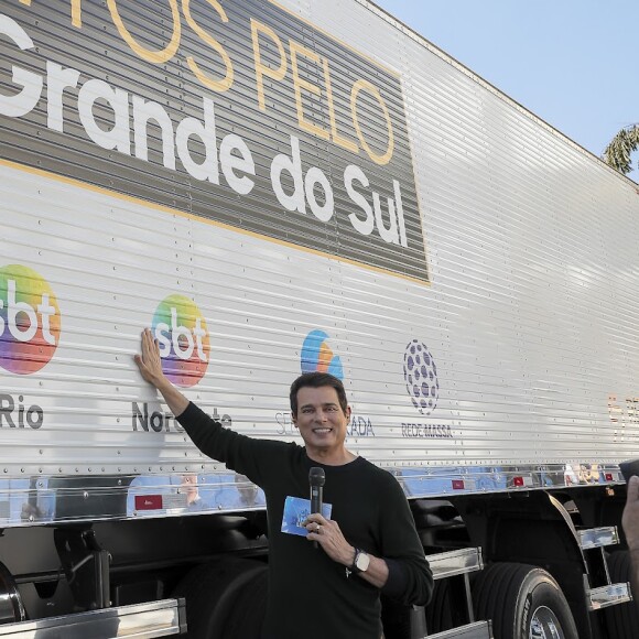 O 'Domingo Legal' vai cobrir o buraco deixado pela loira na programação e passará a ser exibido durante sete horas