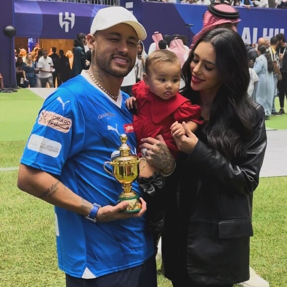 Filha de Neymar e Bruna Biancardi, Mavie tem 8 meses