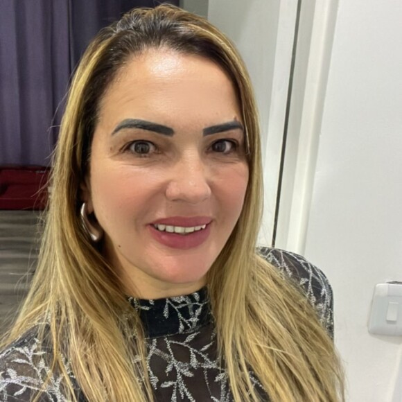 Andreia Andrade se defendeu, em nota, das insinuações de parte do público: 'Já acionamos nosso departamento jurídico para proteger a integridade da nossa cliente'